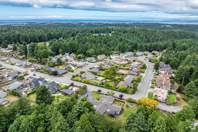 Homes for Sale in Humboldt Hill, CA